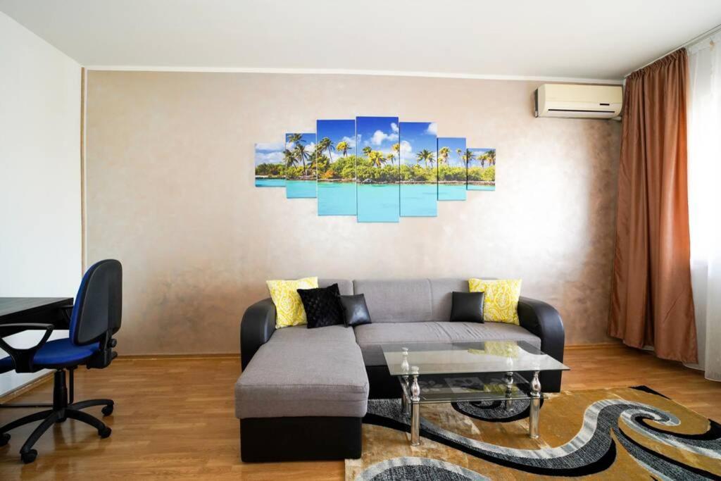 Sky Modern 1 Bedroom Apt W Free Parking Boekarest Buitenkant foto